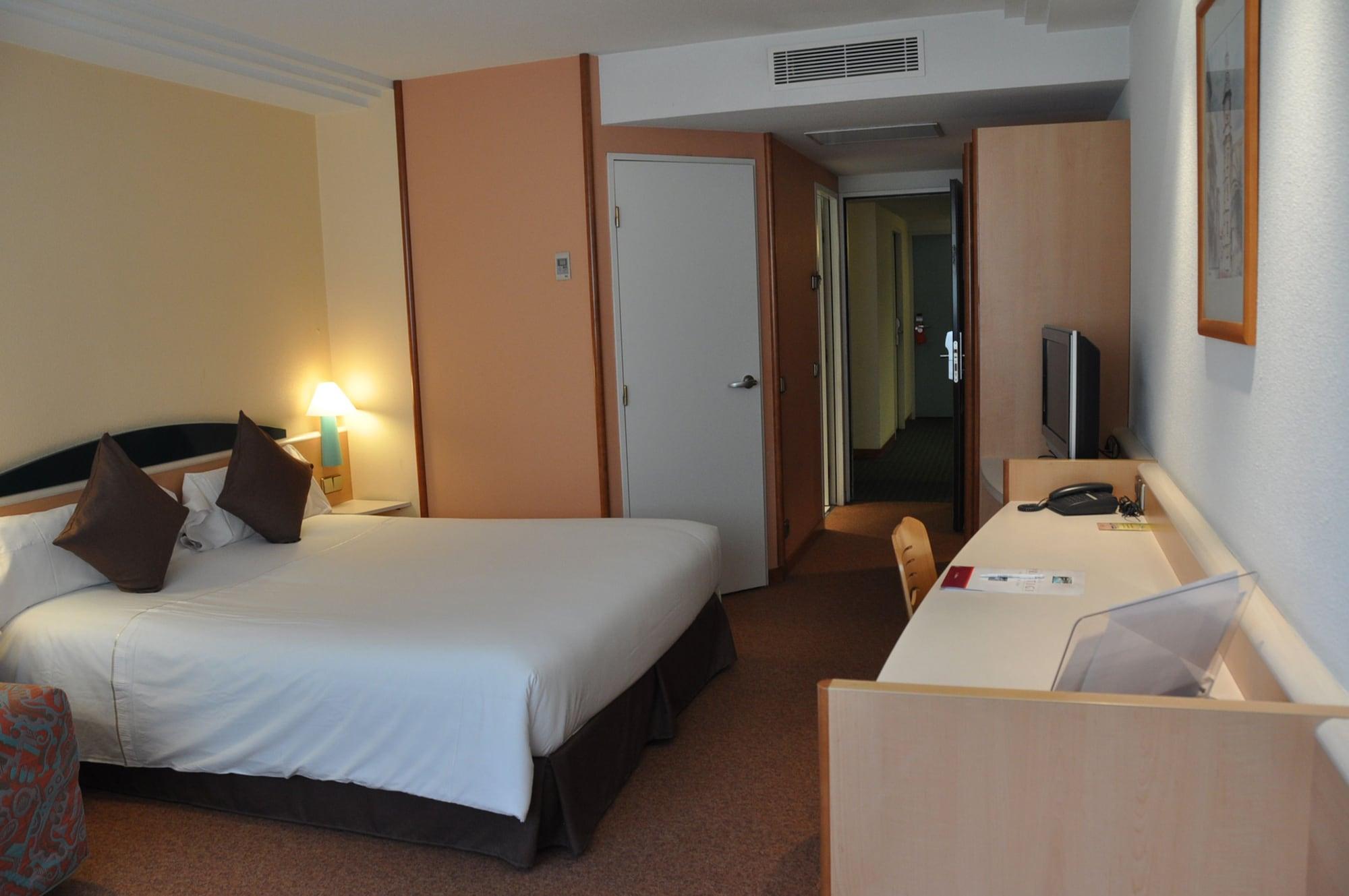 Hotel Tropical Les Escaldes Exteriör bild